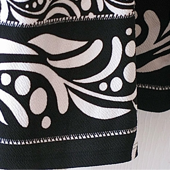 ♟️NEW! LuLaRoe Amelia Black & White Fit & Flare,  Scoop Neck, Pockets, Midi. XL - Picture 5 of 5